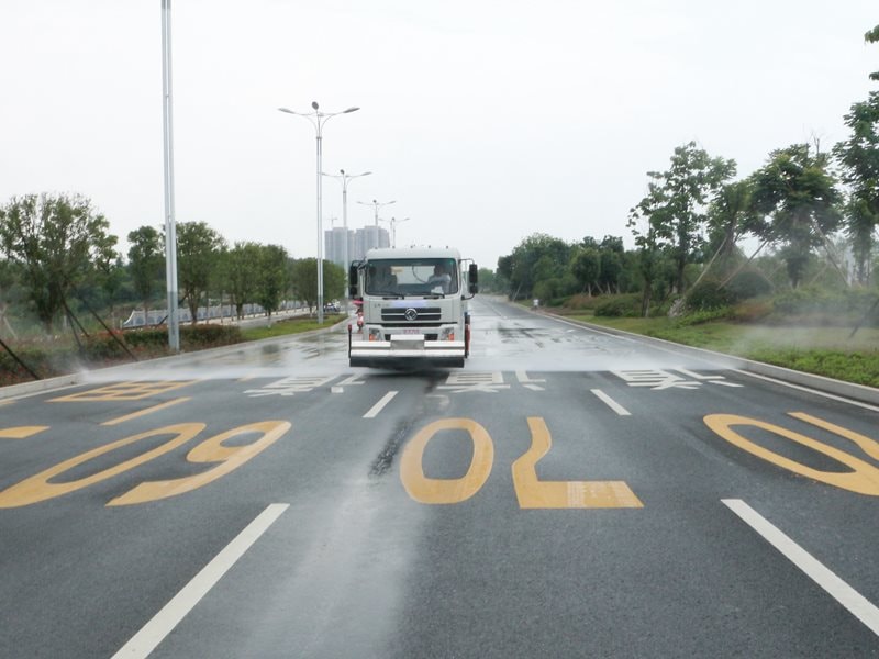 高壓清洗車(chē)
